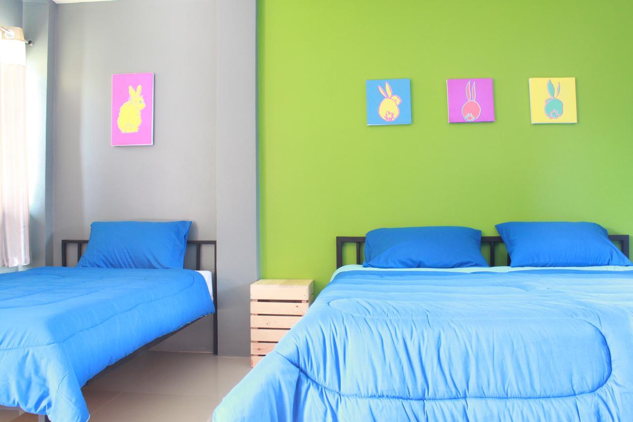 The Rabbit House Hotell Thong Pha Phum Exteriör bild