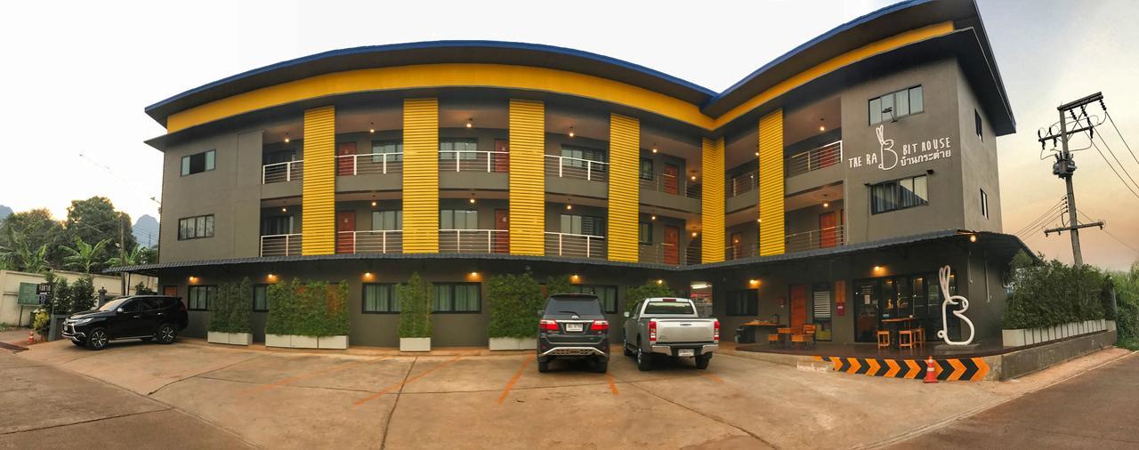 The Rabbit House Hotell Thong Pha Phum Exteriör bild